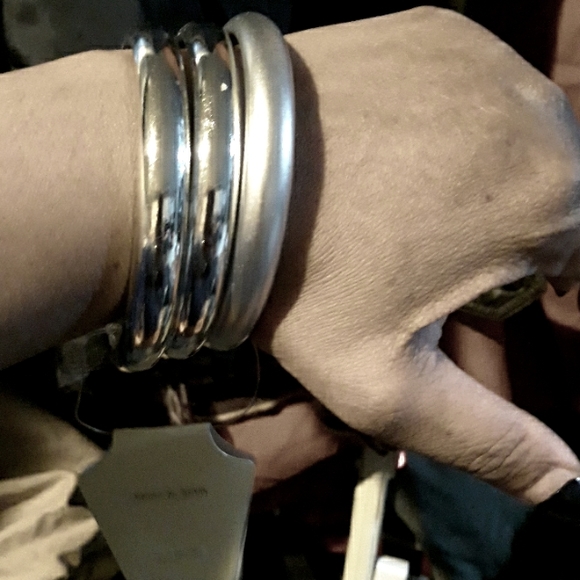 Stackable chrome Bangles. SOLD OUT - Picture 3 of 3
